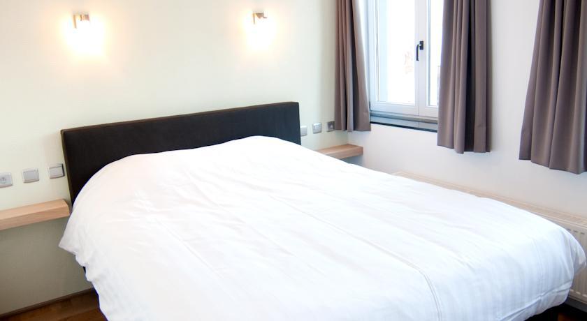 Apartment De Maasnacht Maaseik Exteriör bild